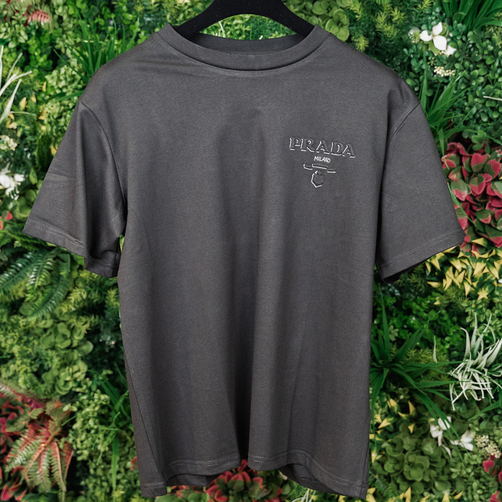 Prada - Embossed logo