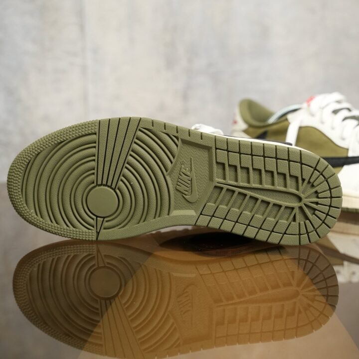 Nike -Air Jordan 1 Low Travis Scott Medium Olive - Afbeelding 4