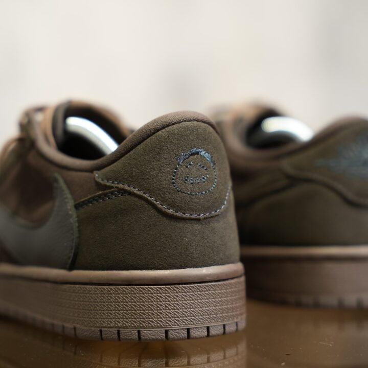 Nike  - Air Jordan 1  Low Travis Scott Velvet Brown - Afbeelding 4