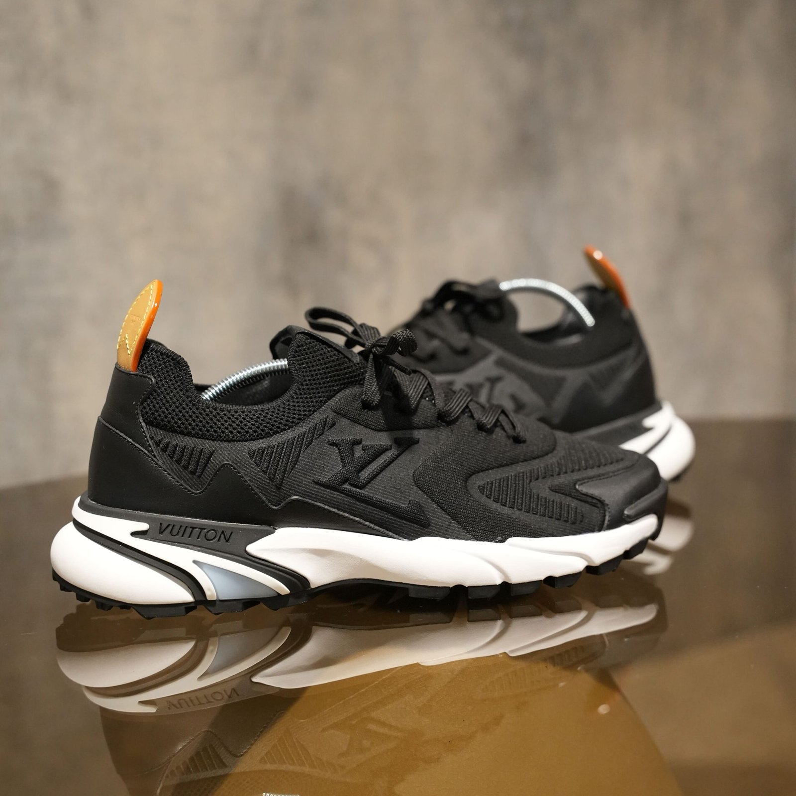 Louis Vuitton Tactic Runner - Black